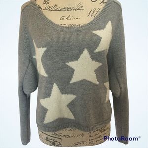 Victoria’s Secret Gray Scoop Neck Star Crop Sweater